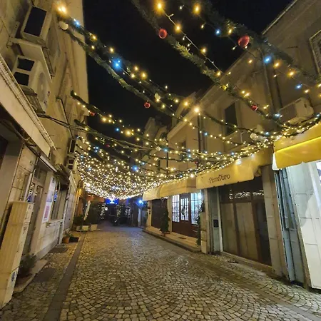 Norm Dorm Center 酒店